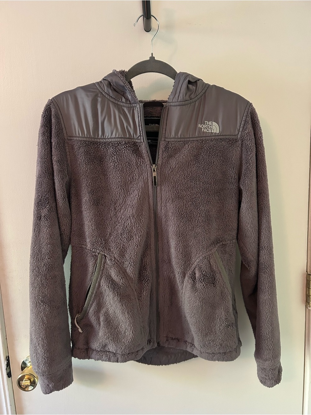 The North Face Women’s Small Gray Hooded Fleece Full Zip Jacket